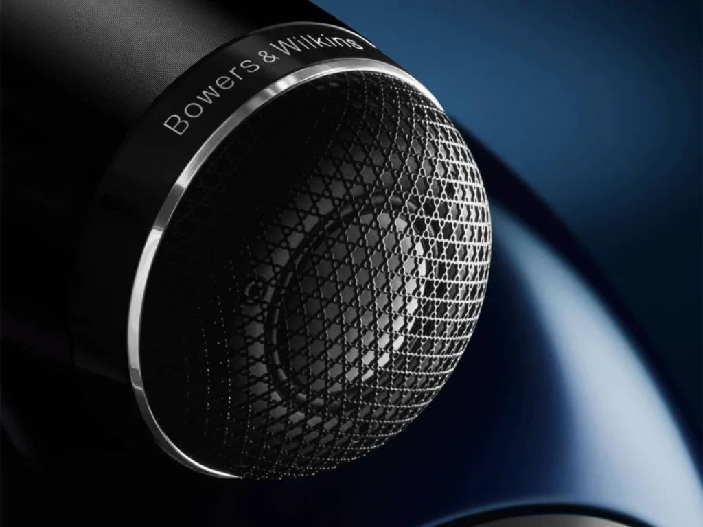 Diamond dome tweeter of the Bowers & Wilkins 801 D4 Signature loudspeakers