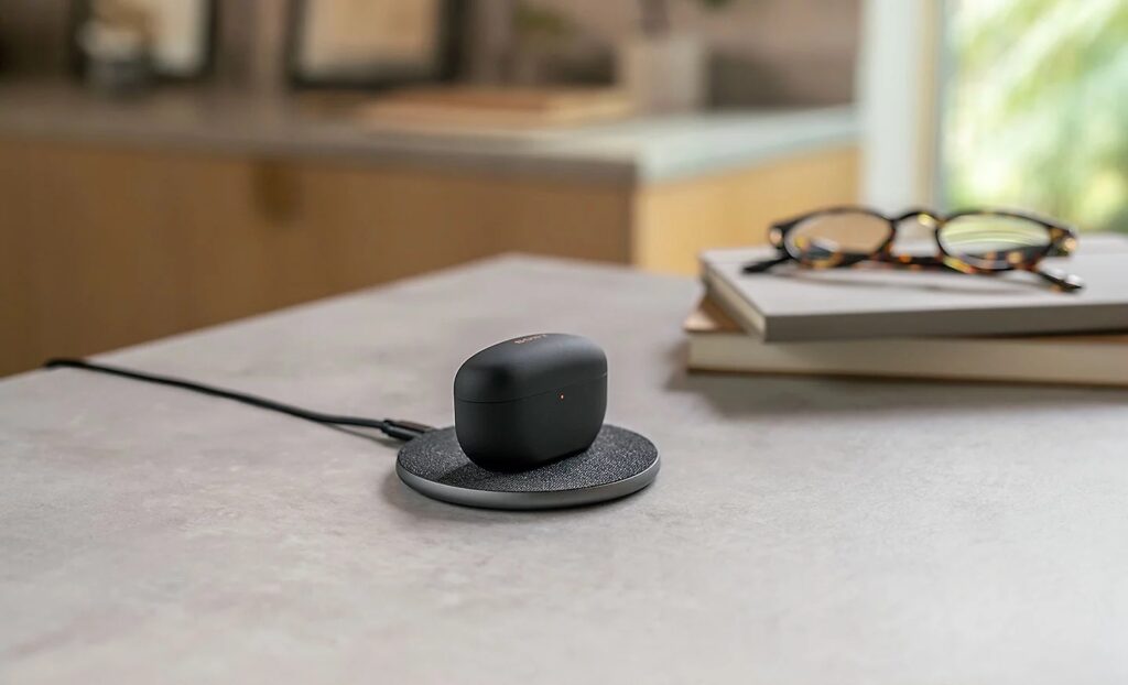 Sony WF-1000XM5 Wireless Charging