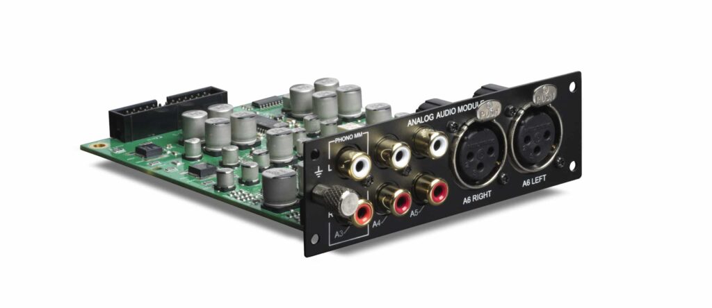 Lyngdorf TDAI-2210 Analog and Phono Modular Upgrade circuit